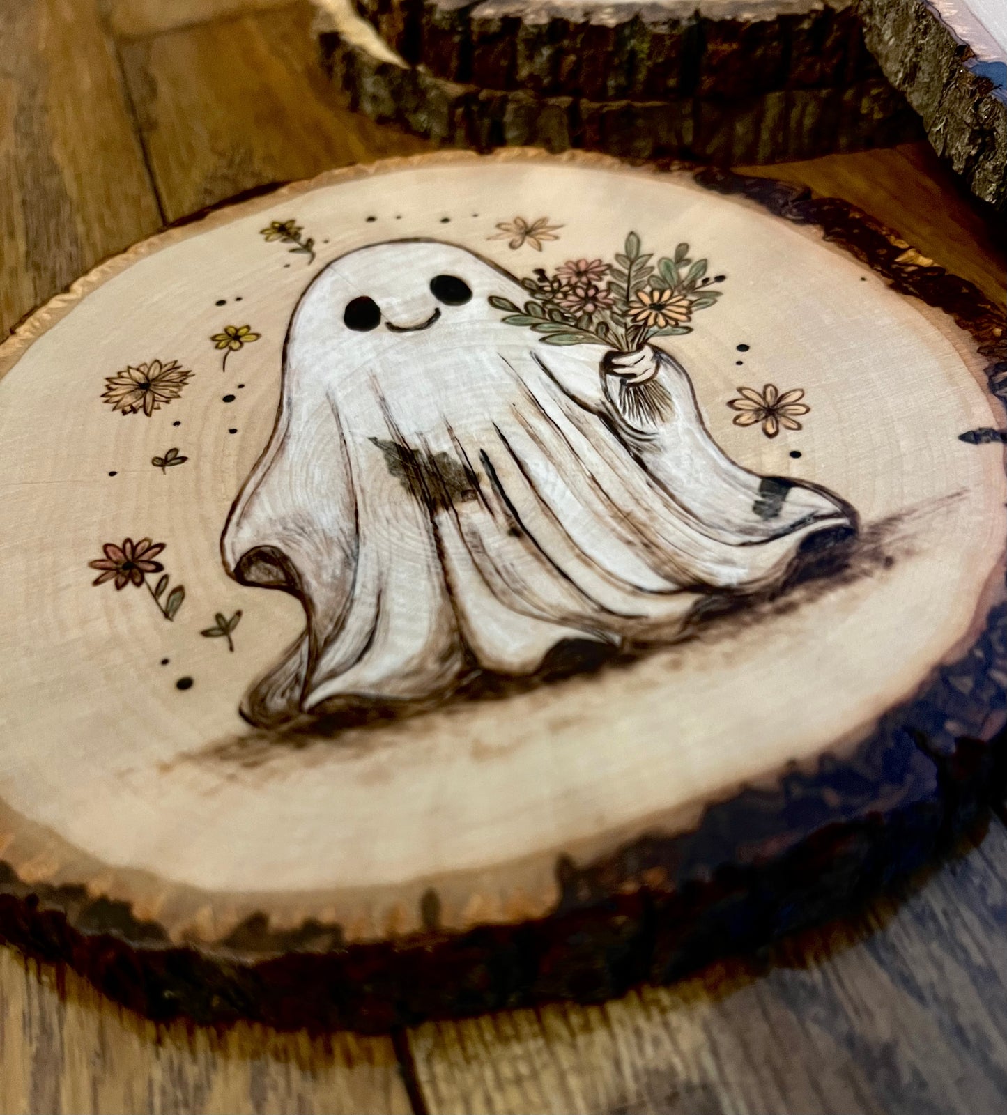 Floral Ghost Shelf Decor